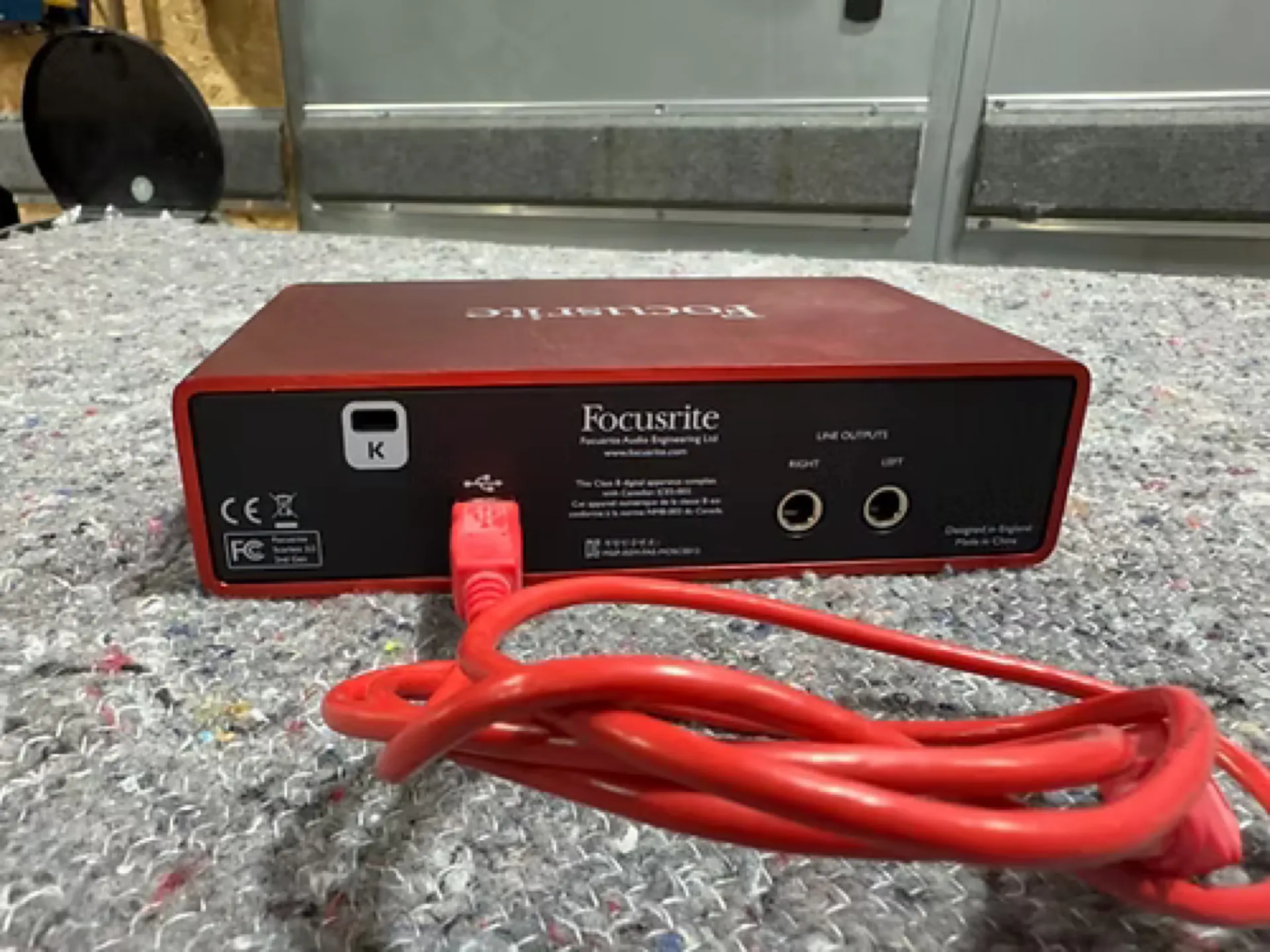 CARTE SON Focusrite SCARLETT 2i2