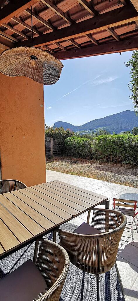 Vente maison T4 Cassis  avec terrasse vue Cap Canaille, jardin et parkings privatifs