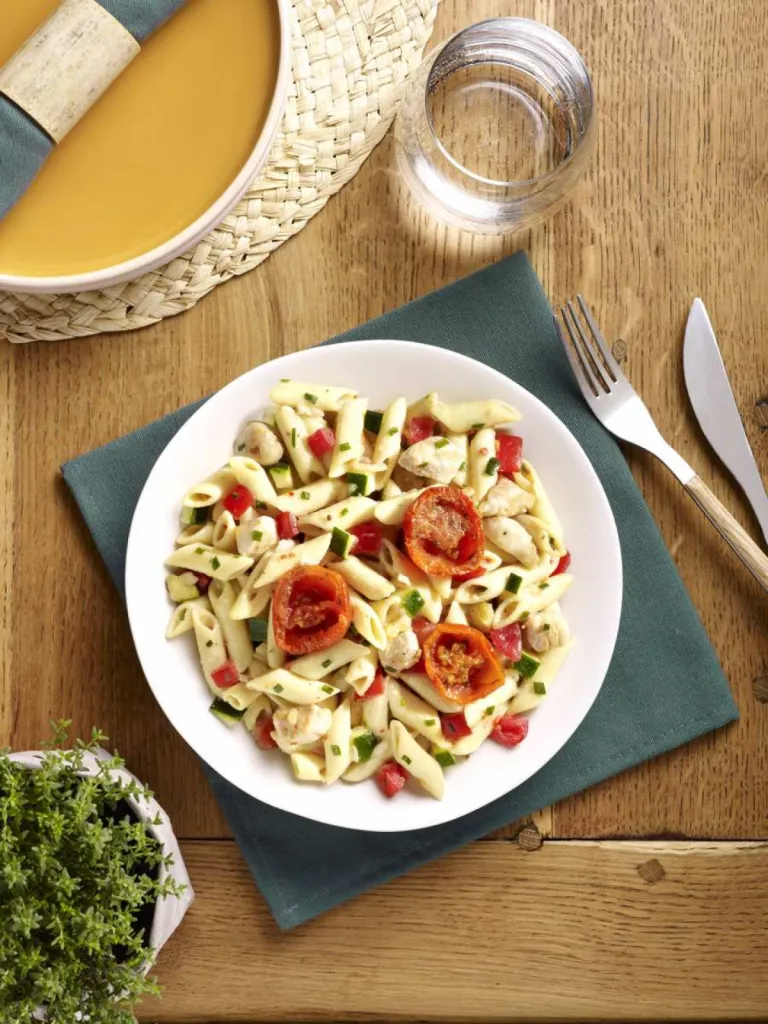 photographe pour l'industrie agroalimentaire ambiance en studio salade caesar Bonduelle