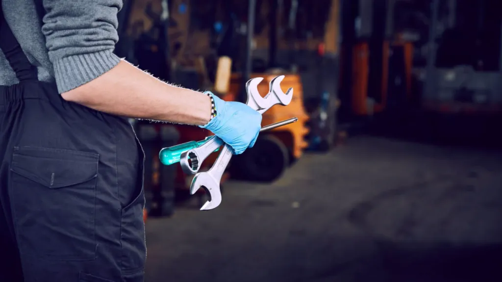 DIESEL ELECTRIC RECRUTE