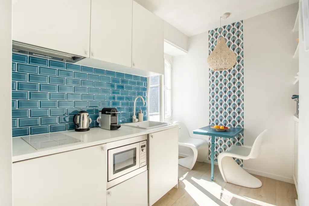 A vendre grand studio à Neuilly / Bois de Boulogne 