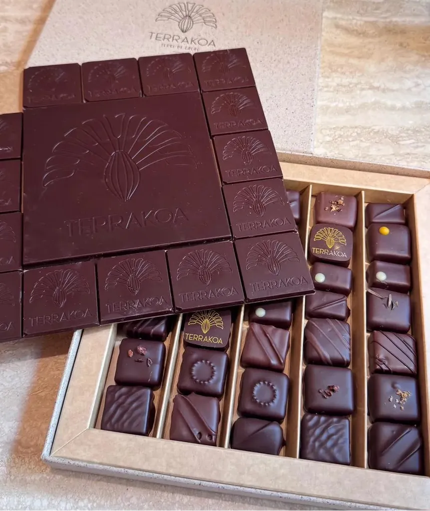 Coffrets chocolat Terrakoa cadeaux entreprises fabriqués à Marseille chocolat bean-to-bar cacao Madagascar personnalisables