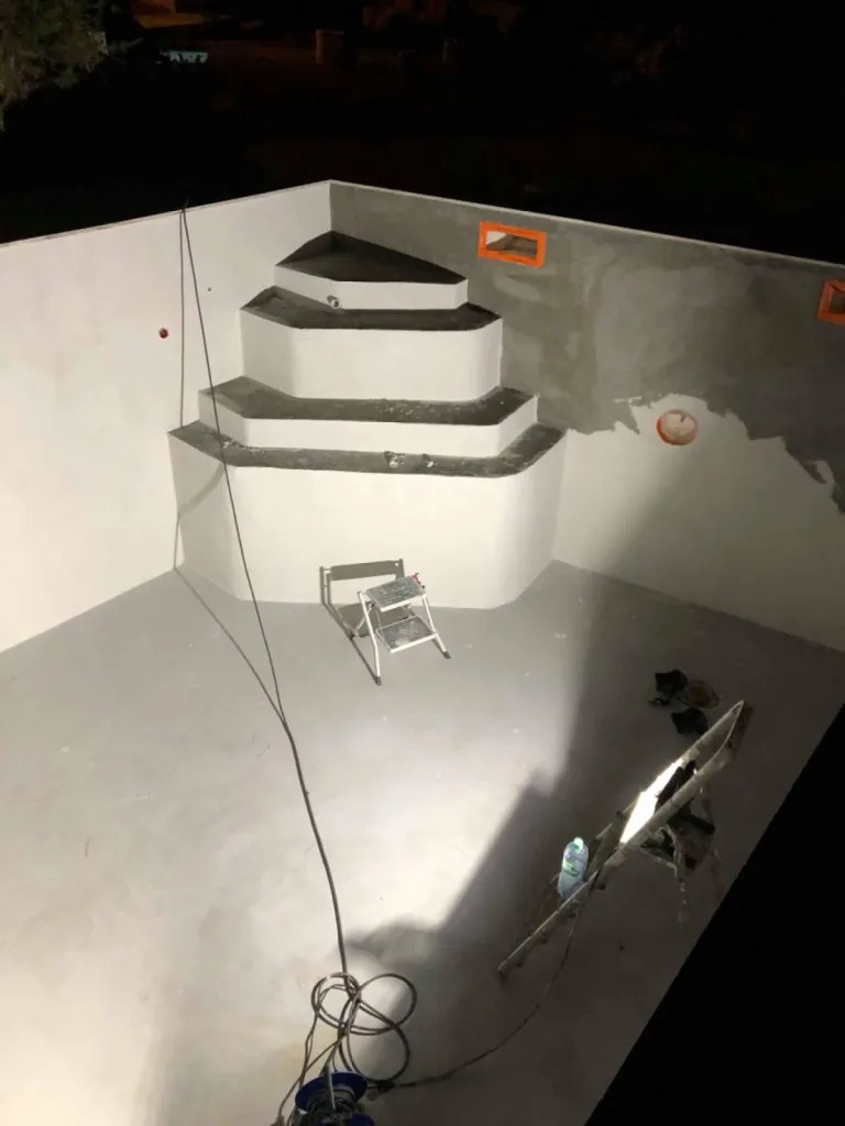 Béton piscine TERRE DU MONDE