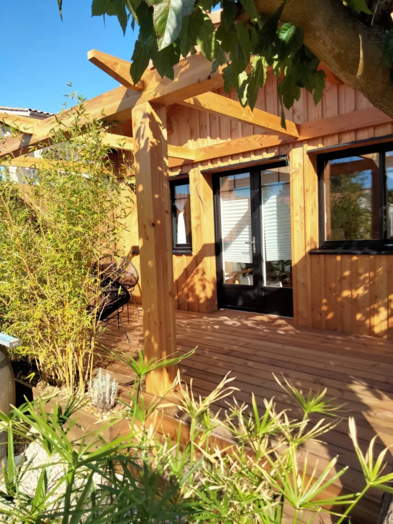 Construction de maison en ossature bois par un artisan charpentier couvreur vers La Teste de Buch