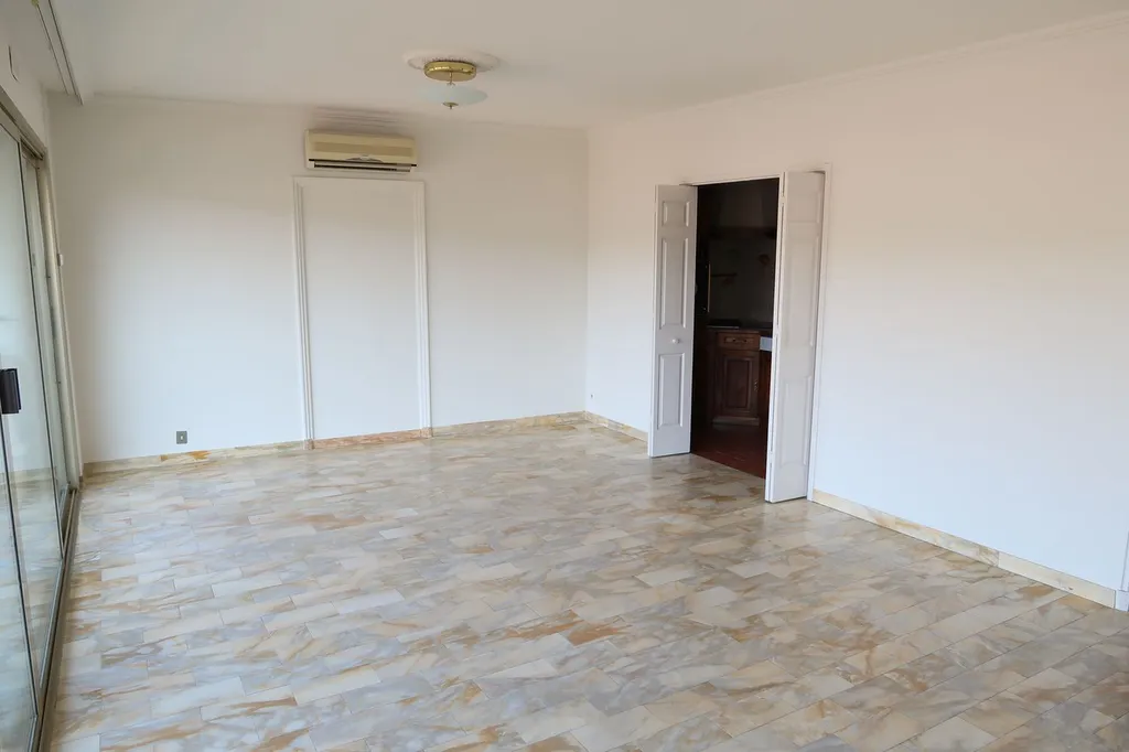 Cassis T2 à vendre avec balcon