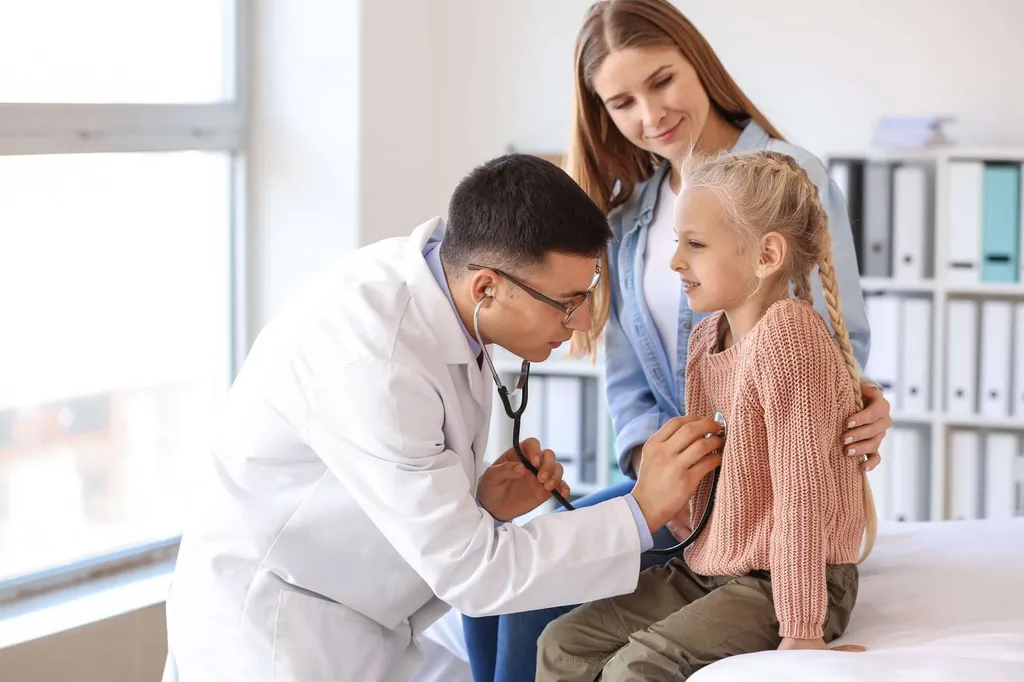 Dictée vocale ou assistant médical basé sur l'IA : quelle est la meilleure solution pour vos notes cliniques ?