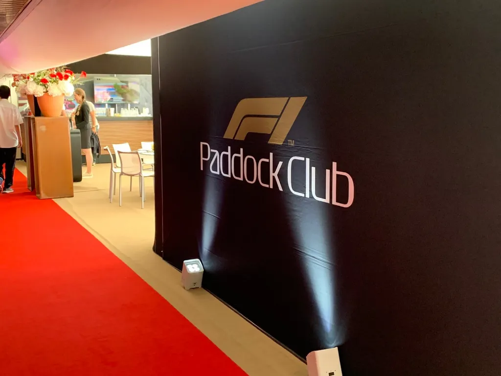 Comment se rendre au Circuit Paul Ricard au Castellet avec un VTC  ?