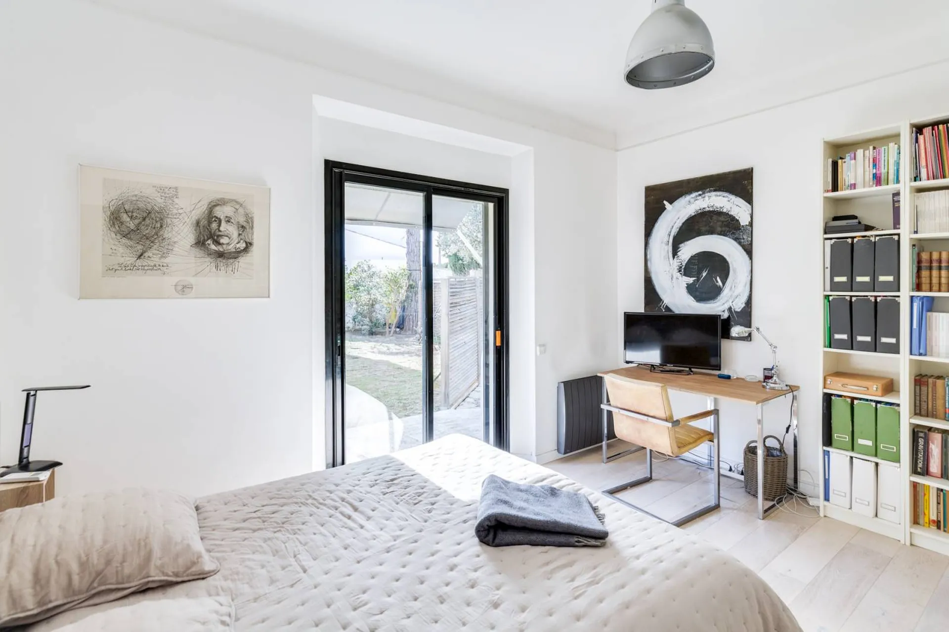 Vente villa de plain-pied Cassis  avec piscine et parkings dans lotissement sécurisé