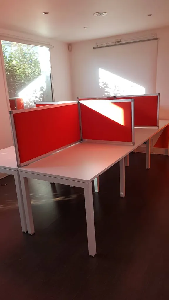 Bureaux Astrolite - box call center à Aix en Provence dans les Bouches du Rhône