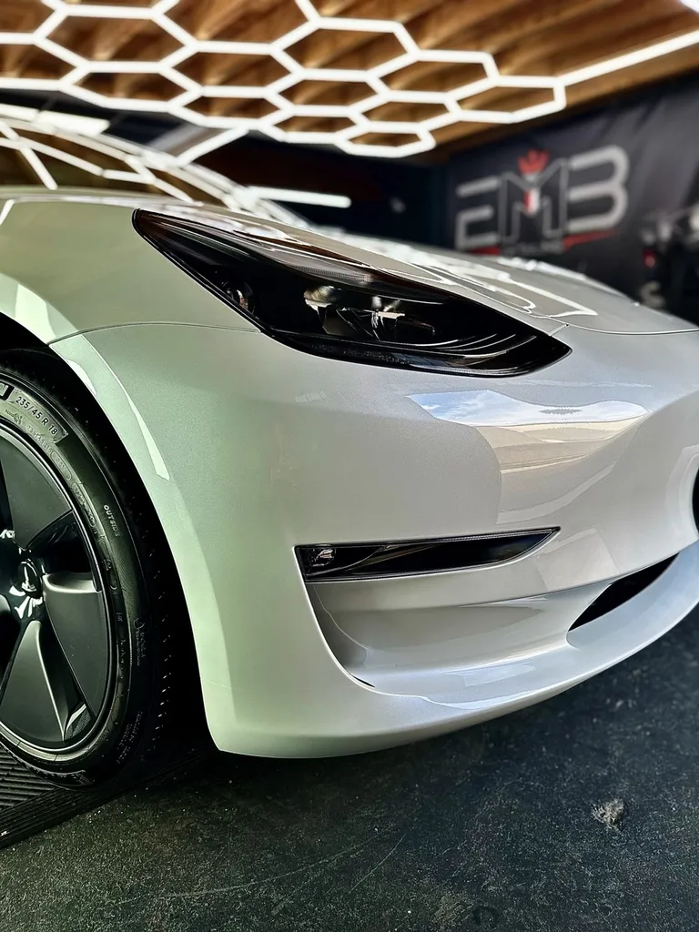 film de protection carrosserie PPF Lyon anti rayures tesla model 3 