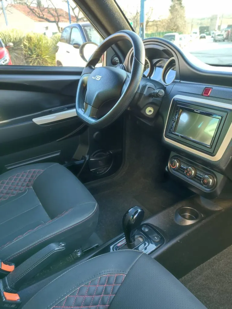 interieur js50 ultimate blanche occasion ligier toulon