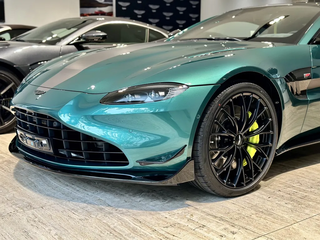 DETAILING film de protection PPF traitement céramique carrosserie Aston Martin Vantage F1 Edition 