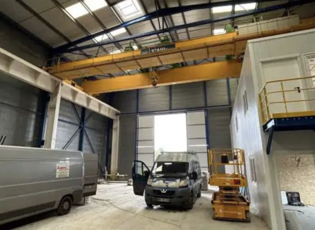 TANCARVILLE - Locaux d’activités de 3 300 m²