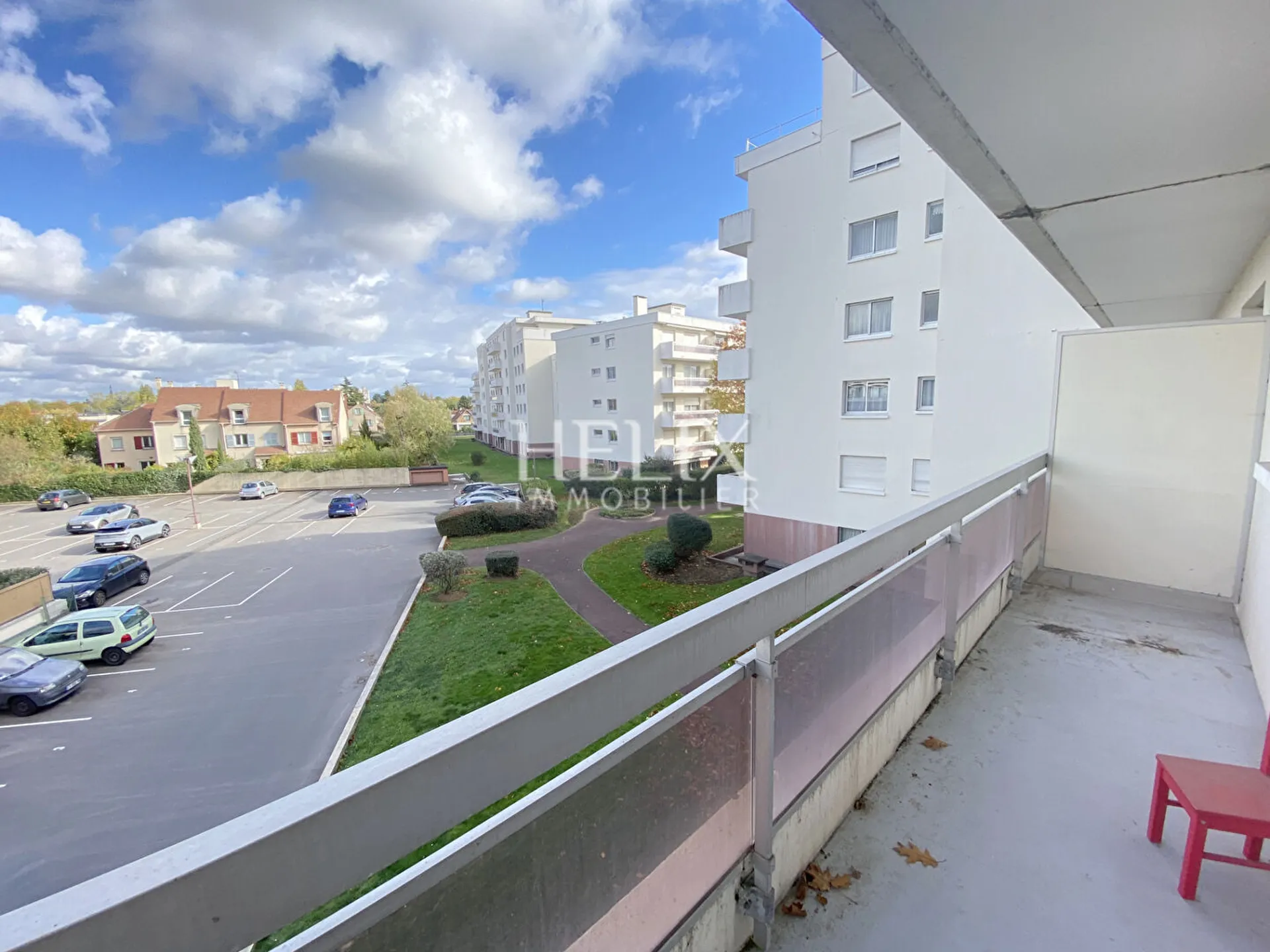 Résidence avec espace verts 