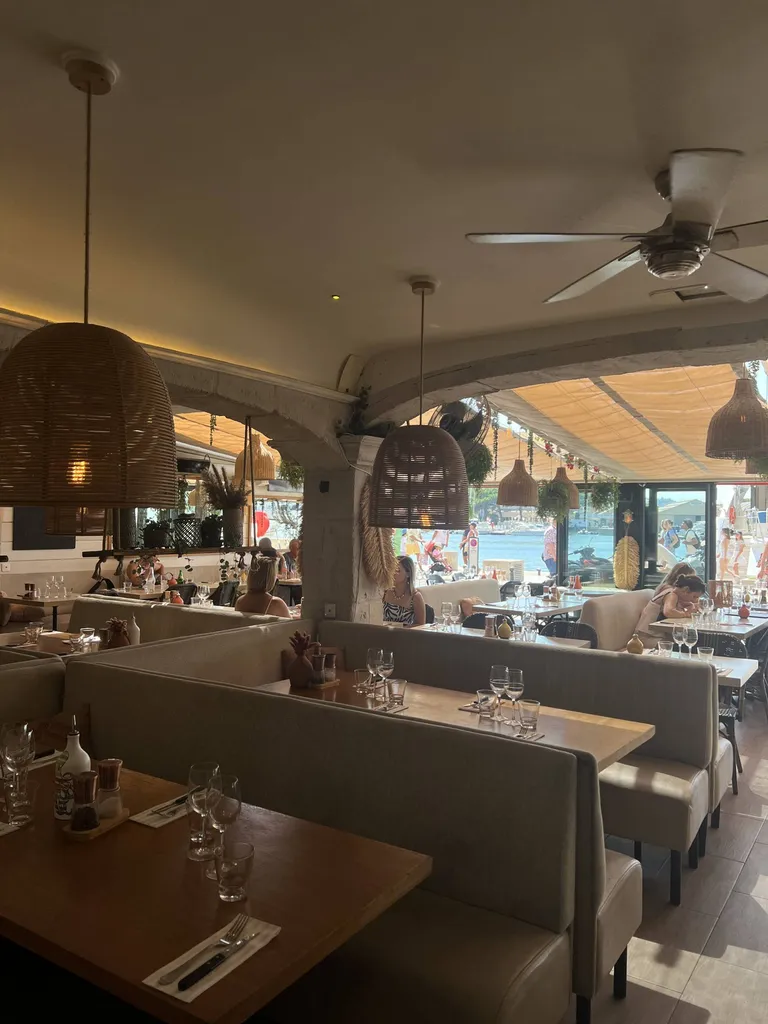Installation Sonorisation Le Marcellino Saint Tropez Var 83