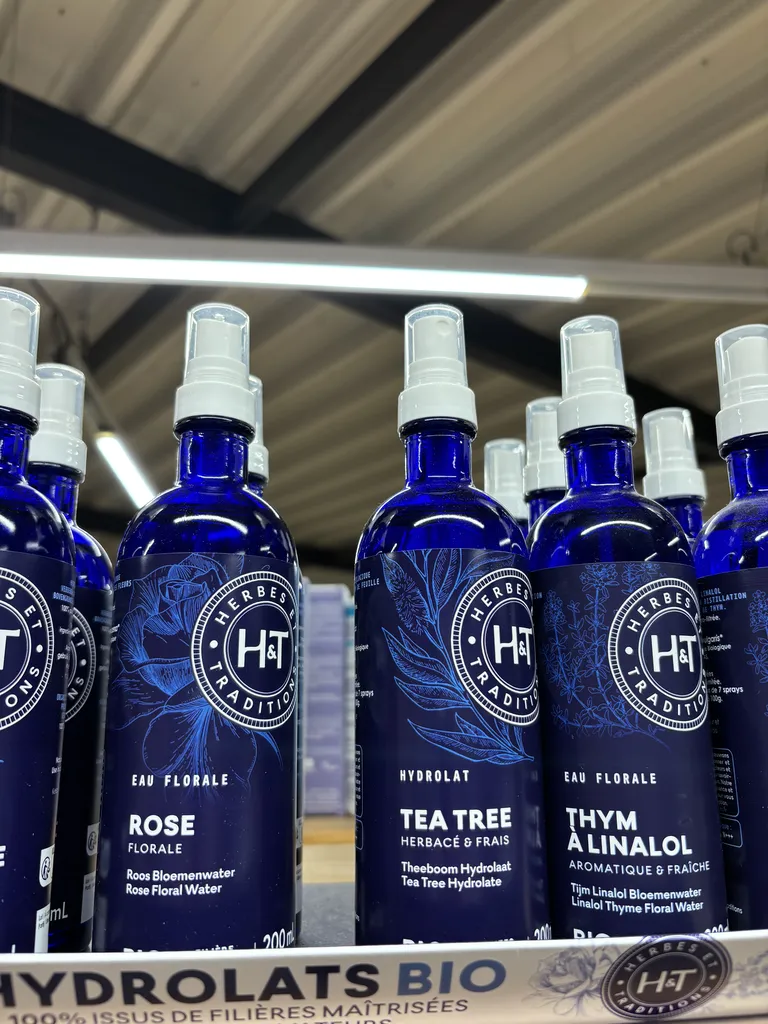 eau florale herbes et traditions