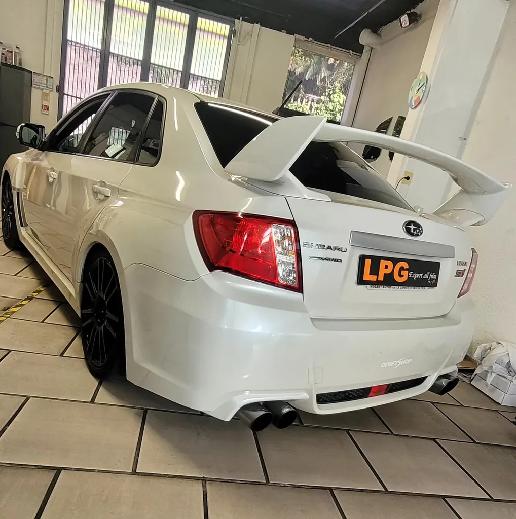 Votre expert en Film solaire, personnalisation et rénovation d'intérieur et ameublement sur Grasse et ses alentours.