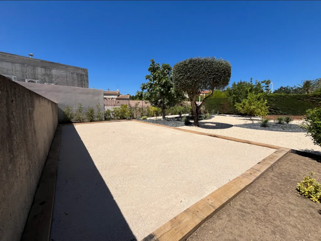 création terrain de pétanque sable stabilisé Saint-Cyr-sur-Mer
