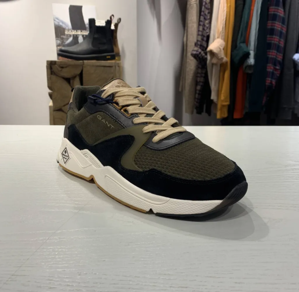 Magasin pour la vente de chaussures homme à Dieppe
