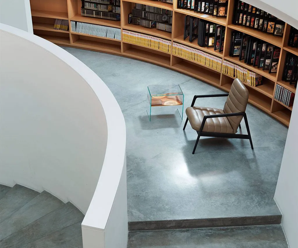 Table de chevet avec tiroir en bois et structure en verre à Hyères près de La Valette
