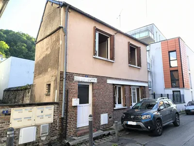 A VENDRE - PONT-AUDEMER (27500), CENTRE-VILLE, MAISON 65 M², 2 CHAMBRES