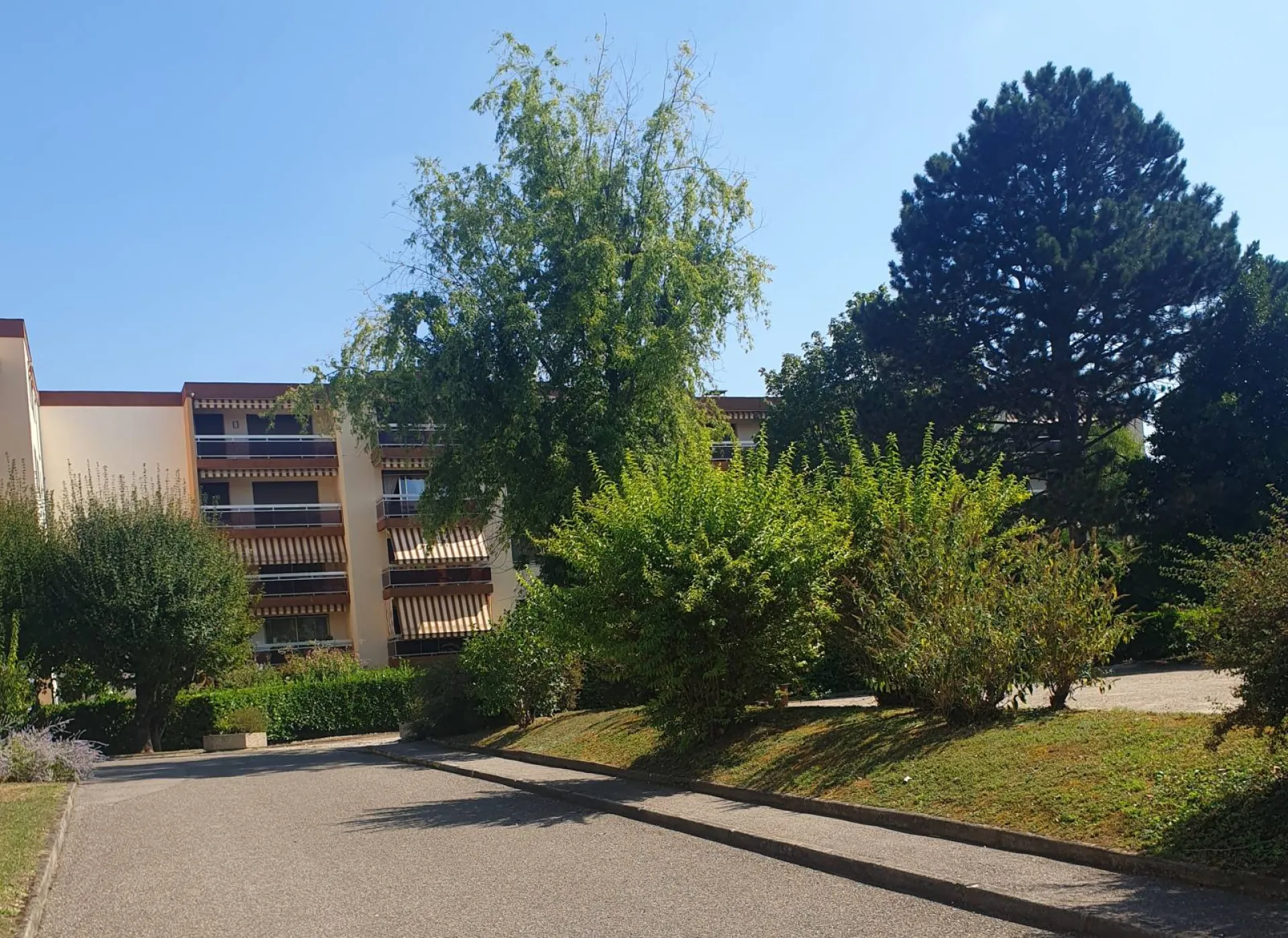 T2 BRON VENTE - 189 000 €