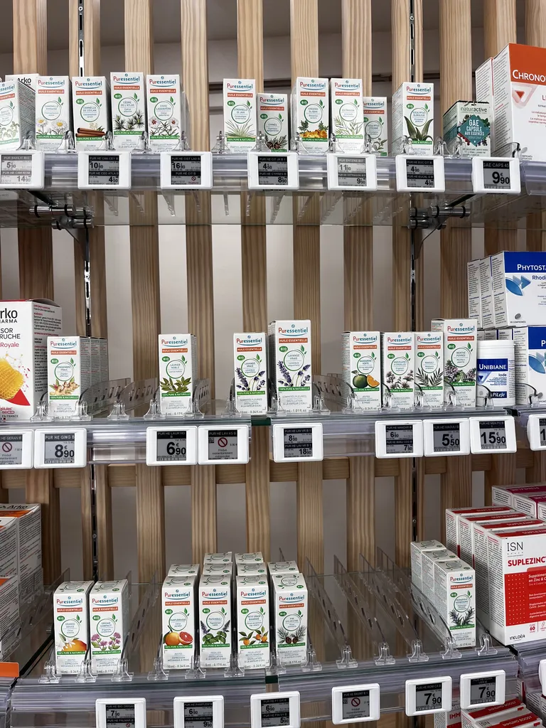 Phytothérapie et Huiles Essentielles à la Pharmacie Pichon - Marseille 12e