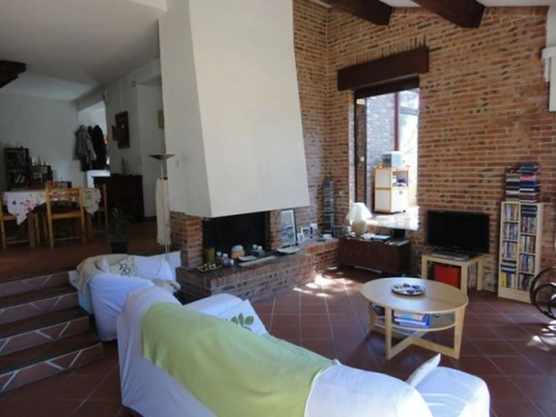 A LA VENTE maison d'architecte 5 Carnoux  sur 814m² avec Piscine et garage