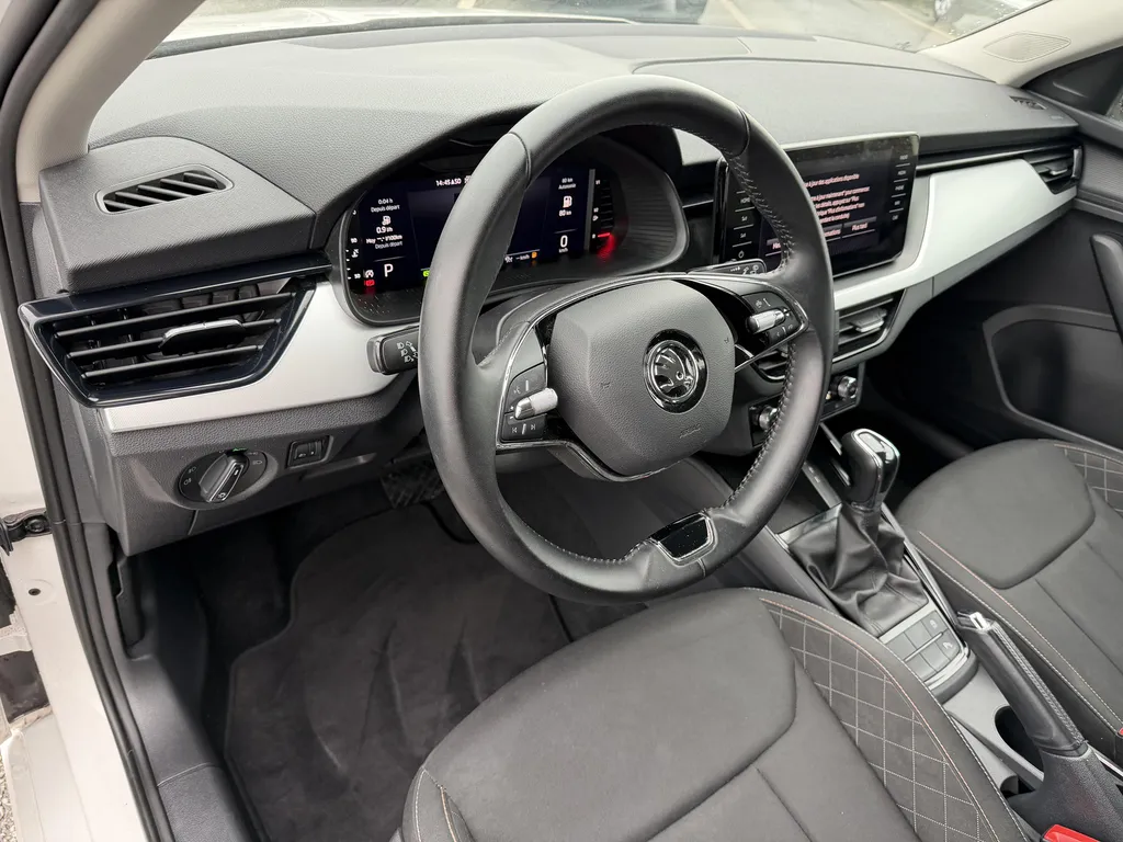 Achat voiture occasion Skoda Scala à proximité du Havre : berline essence automatique fiable chez Caudebec Automobiles Normandie