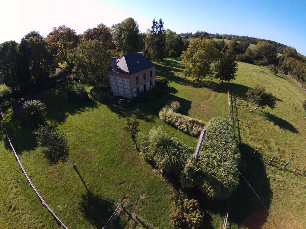 A acquérir authentique  maison bourgeoise et un parc de 2880 m² dans le Pays d'Auge 14
