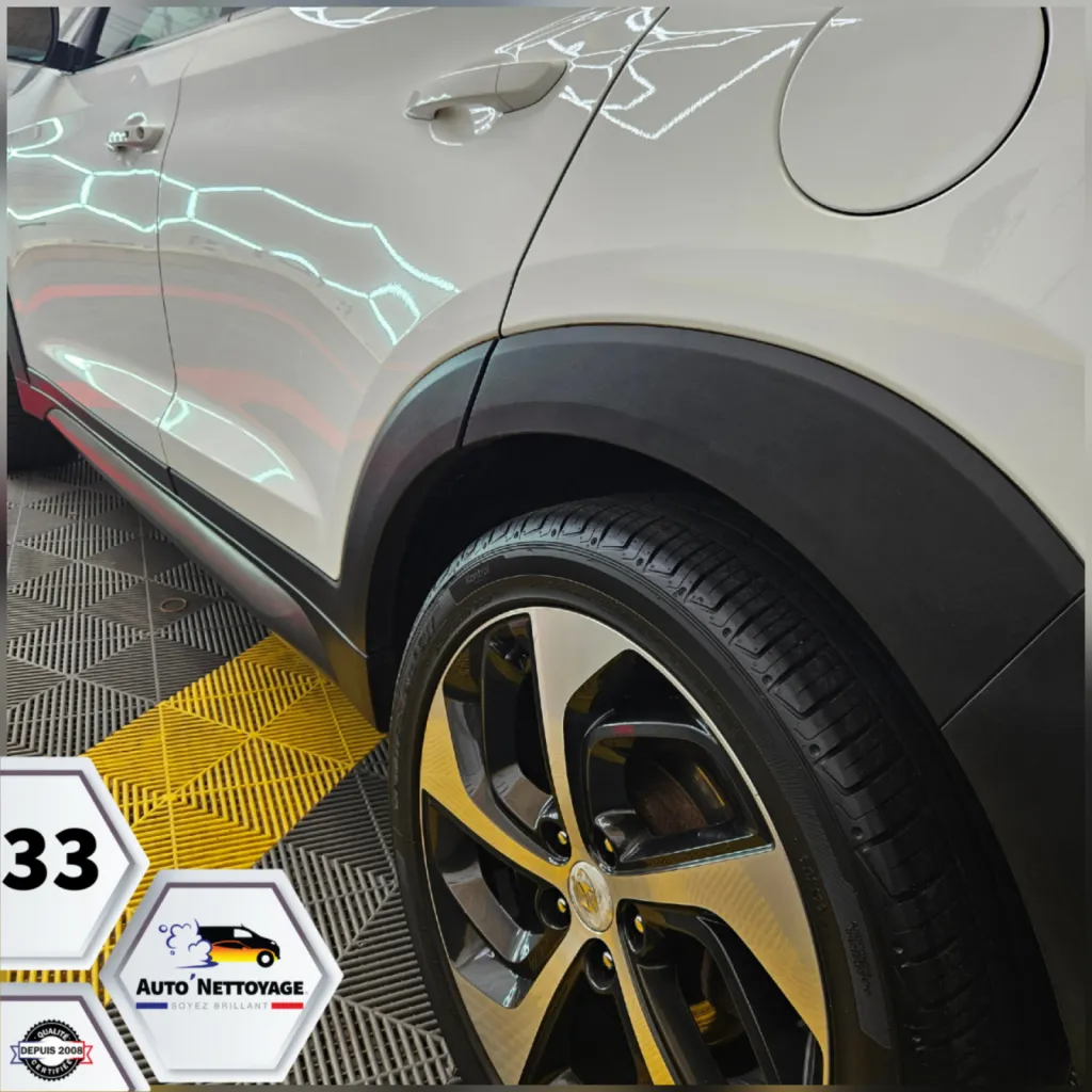 lustrage et protection céramique sur un hyundai tucson 