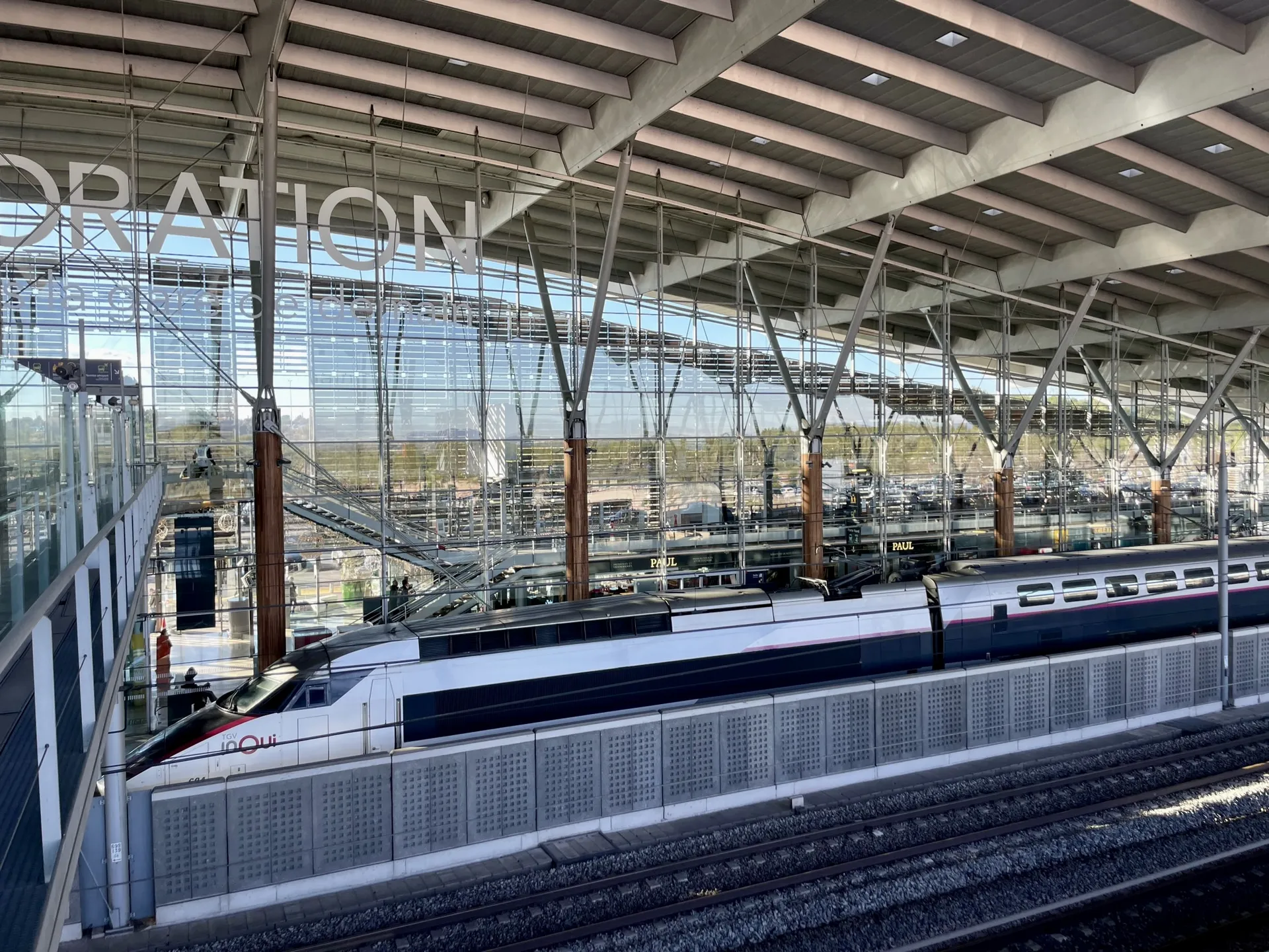 Taxi gare Aix en Provence TGV vers Aix les Milles