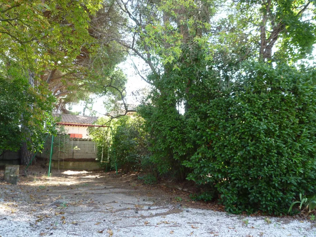 VENDU! Terrain de 328 m² à LA GARDE (FT106)