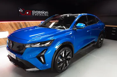 Protection céramique Gtechniq Crystal Serum Ultra sur Renault Rafale neuf à Breuil-le-Vert près de Chantilly dans l’Oise