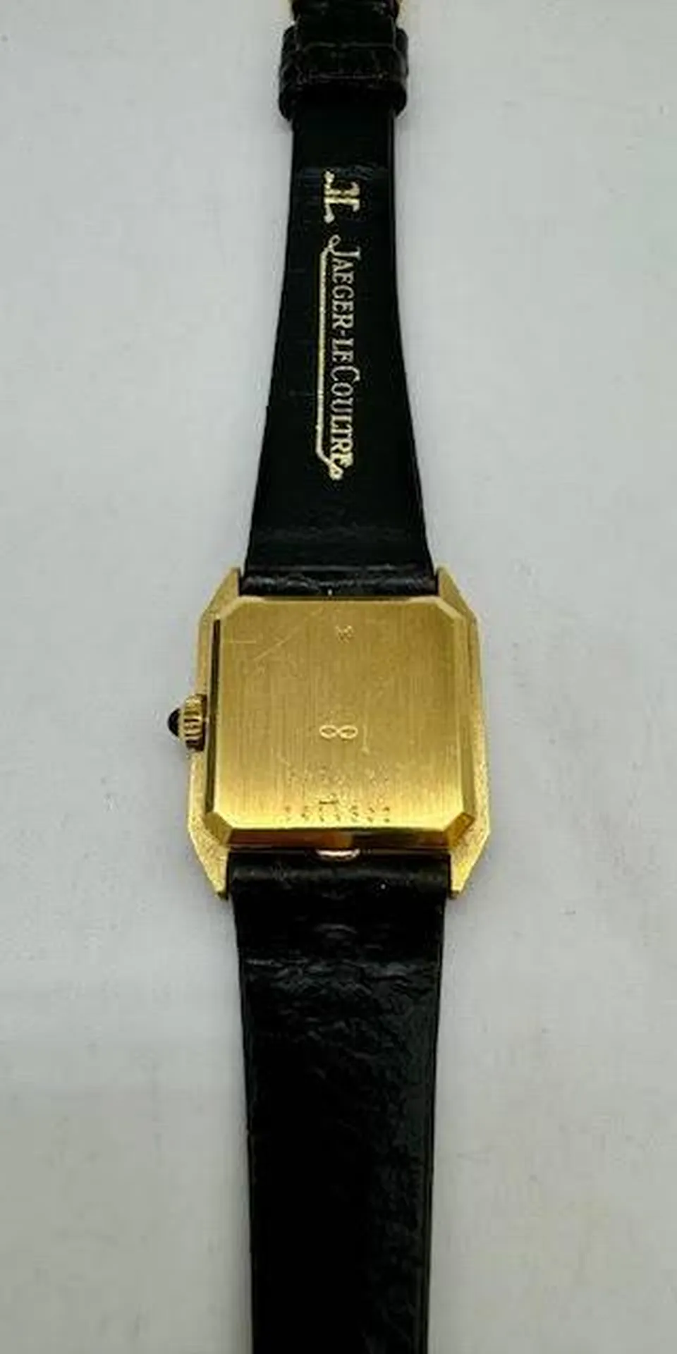 Montre Jaeger-Lecoultre en Or : Une Icône de Luxe à Découvrir chez Bijouterie Or Ligne en Gironde