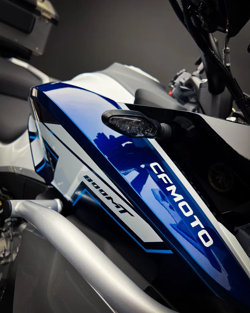 CF Moto 800 MT Explore : un traitement céramique haut de gamme chez DSP Service à Le Mans