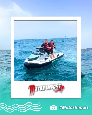 Départ de session sous un ciel dégagé : conditions idéales pour profiter du jetski au large du Cap d’Agde.