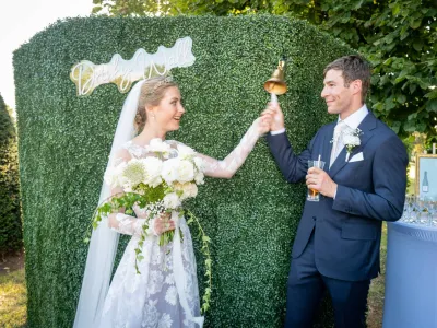 princess-wedding-celebration-historic-castle-poitiers