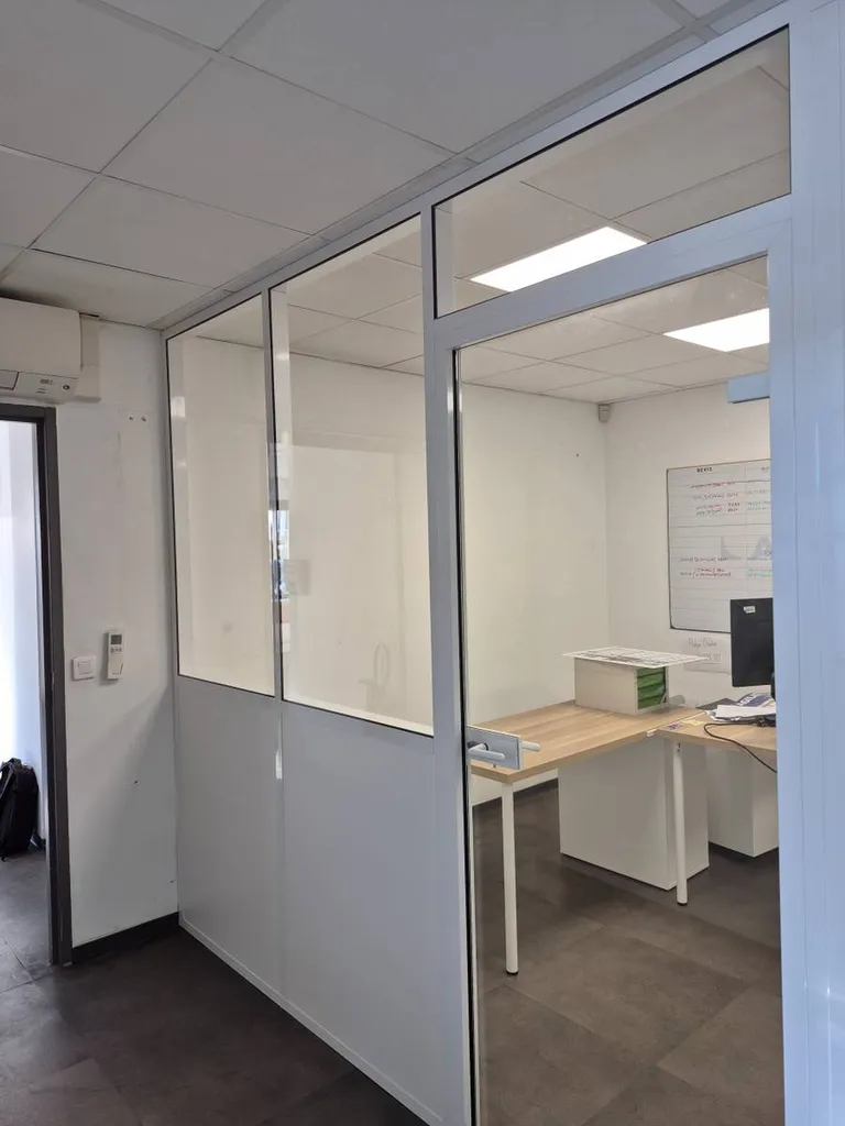 Cloison semi-vitrée de bureau-Vitrolles