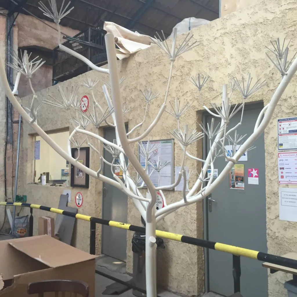 FABRICATION ARBRE EN FER FORGE SUR MESURE POUR MARIAGE SUPPORT A DRAGEES MARTIGUES AIX EN PROVENCE 13