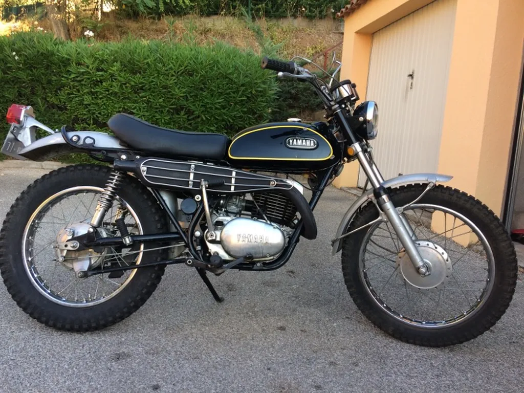 YAMAHA 360 RT1 TOULON