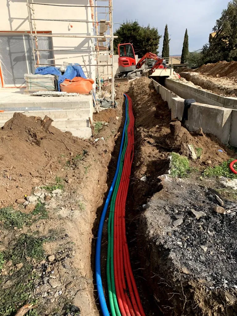 Entreprise de VRD et viabilisation de terrain dans le Luberon 84