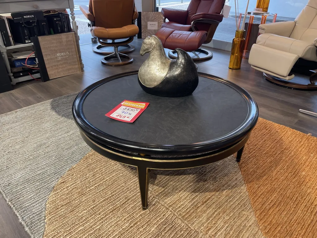 Table basse ronde en promotion chez alliance tiffany à Hyères