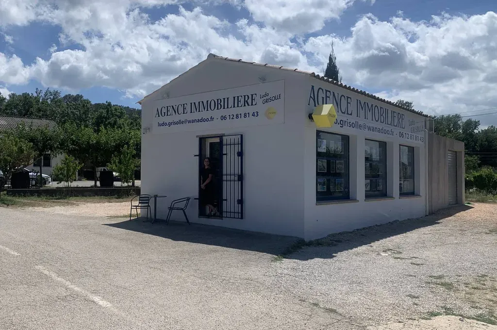 Une équipe de professionnels de l'immobilier pour vous aider à trouver votre futur logement