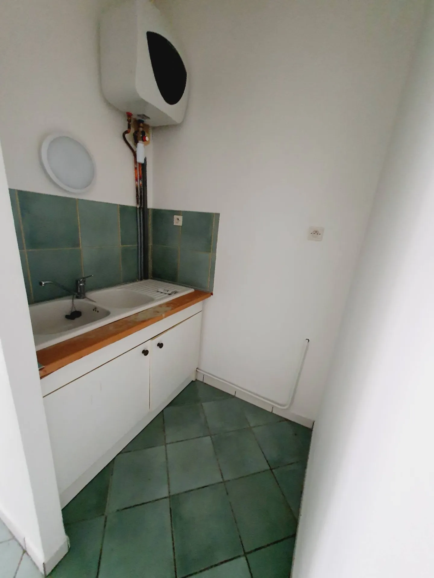 Kitchenette