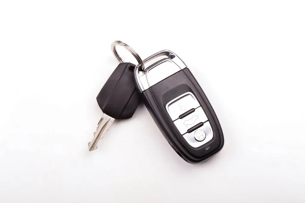 Commander un dépannage pour clés de voiture perdues ou volées avec codage de télécommande sur place à Bergerac et en Dordogne