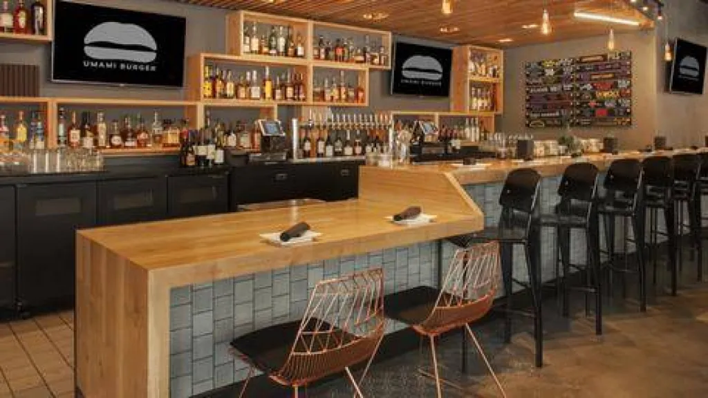 TADELAKT TERRE DU MONDE- UMAMI BURGER SANTA MONICA