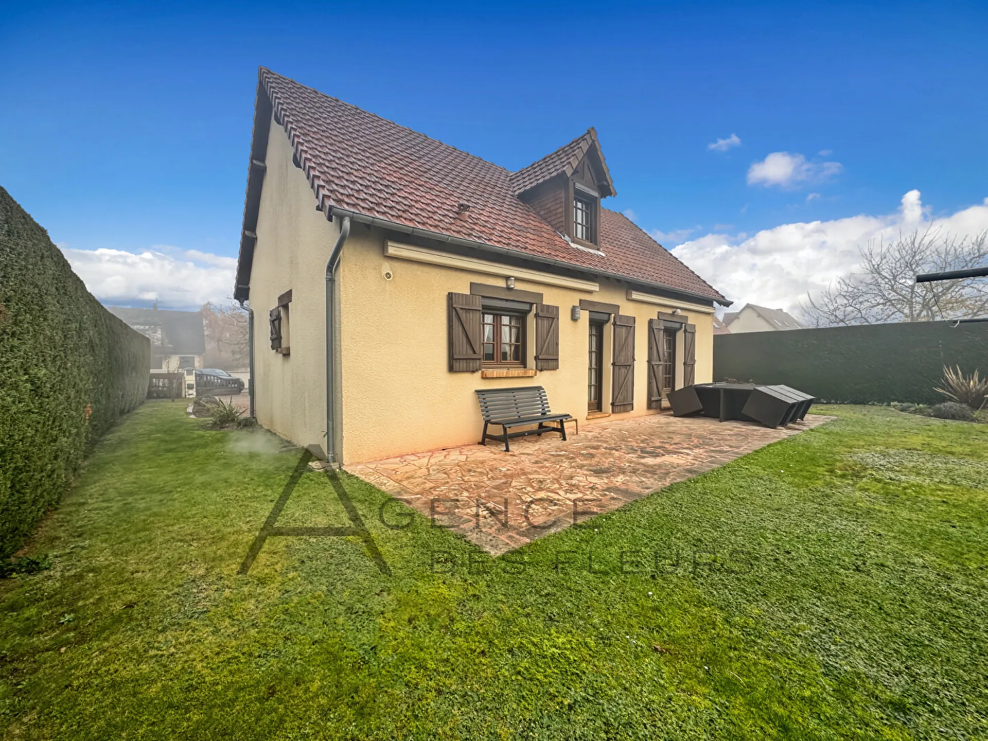 A vendre sur la commune de ST AUBIN LES ELBEUF maison de 115 m² sur 648 m² de terrain