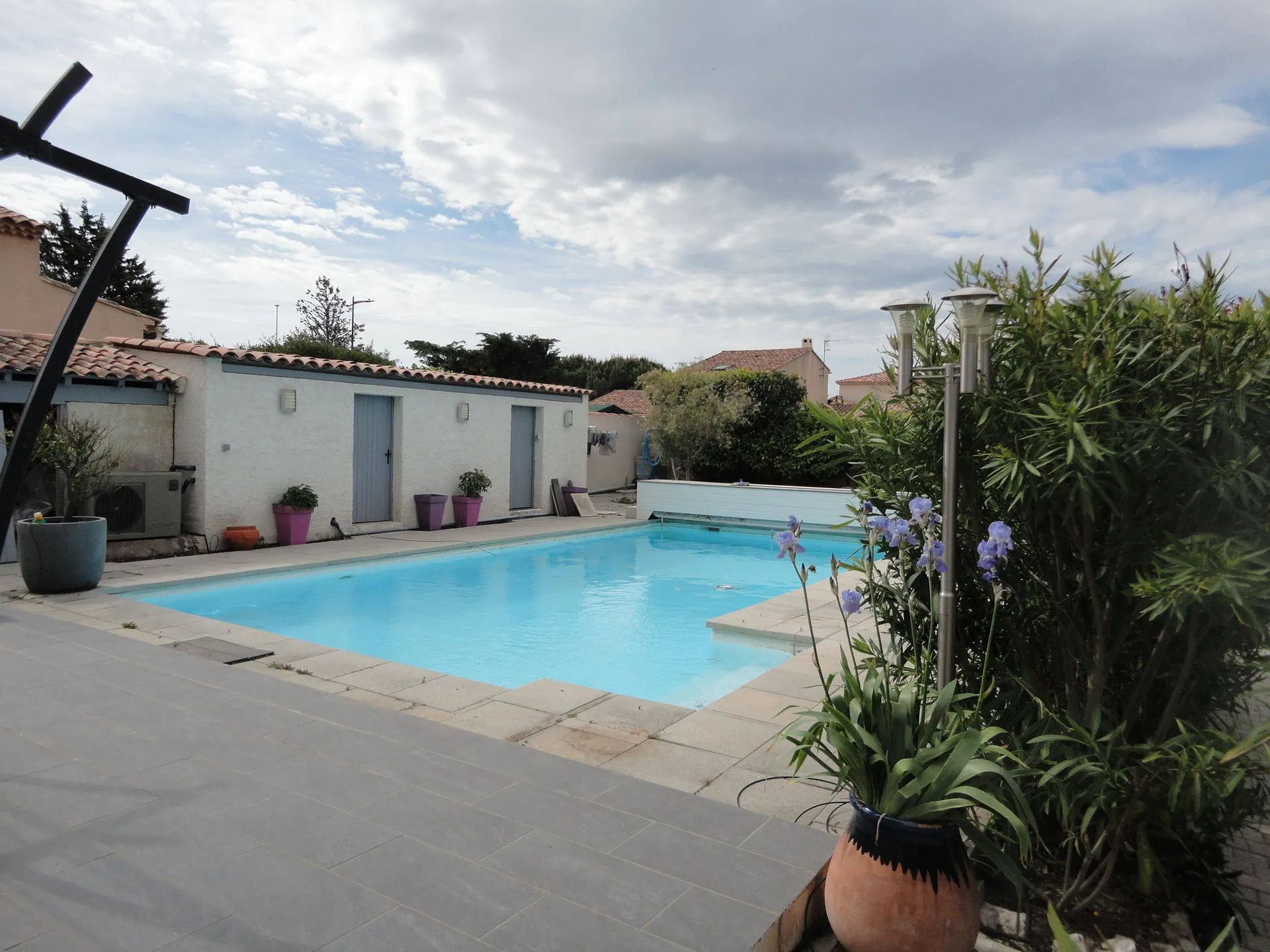 Vente villa carnoux