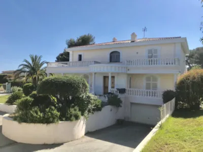 Prix d'un ravalement de façade avec finition peinture à Monaco 98